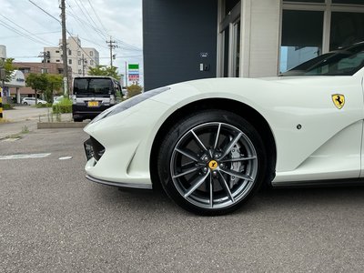 صورة 13 لـ 2021 Ferrari 812 GTS