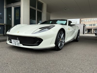 صورة 9 لـ 2021 Ferrari 812 GTS