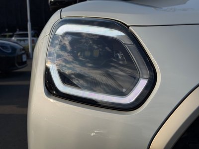 2024 MINI COOPER COUNTRYMAN — миниатюра 12