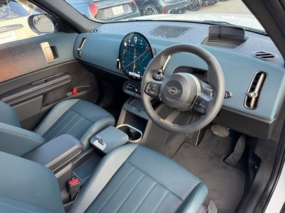 2024 MINI COOPER COUNTRYMAN — миниатюра 23
