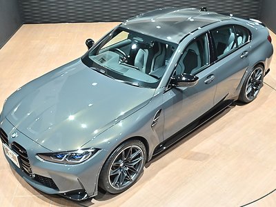 صورة 8 لـ 2021 BMW M3 SEDAN