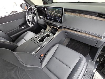 صورة 5 لـ 2024 Lexus LM