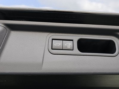 صورة مصغرة 35 لـ 2024 Lexus LM