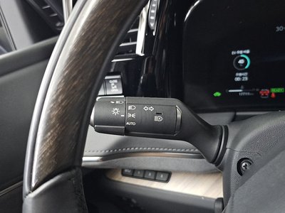 صورة مصغرة 30 لـ 2024 Lexus LM