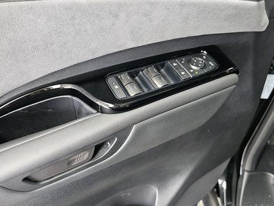 صورة مصغرة 29 لـ 2024 Lexus LM