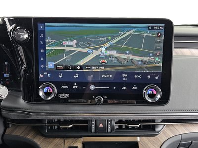 صورة مصغرة 20 لـ 2024 Lexus LM