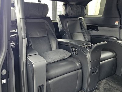 صورة مصغرة 18 لـ 2024 Lexus LM
