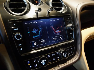 BENTLEY BENTAYGA - 2