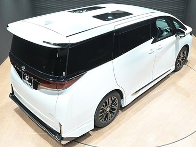 TOYOTA VELLFIRE - 9