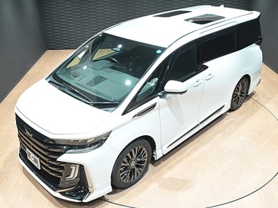TOYOTA VELLFIRE - 8