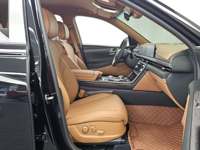2024 Genesis GV80 — миниатюра 17