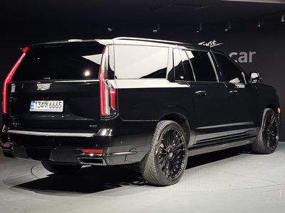 2023 Cadillac ESCALADE 5TH GENERATION — фото 3