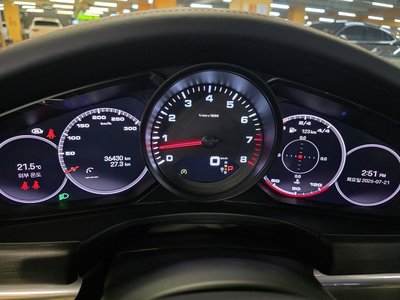 صورة مصغرة 17 لـ 2023 Porsche PANAMERA