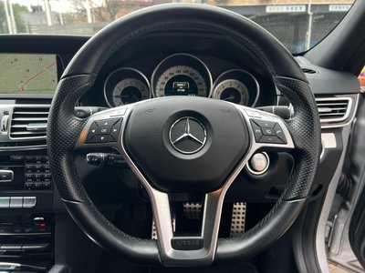 MERCEDES-BENZ E-CLASS - 9