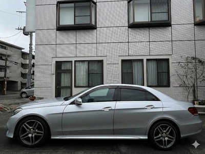 MERCEDES-BENZ E-CLASS - 3