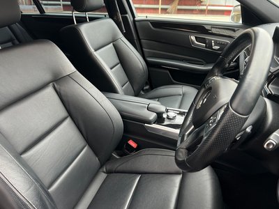 MERCEDES-BENZ E-CLASS - 7