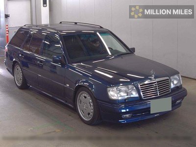 MERCEDES-BENZ E-CLASS AMG - 1