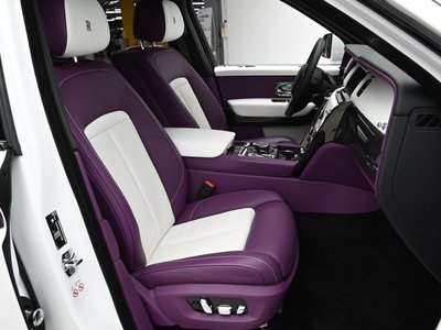 ROLLS-ROYCE CULLINAN - 10