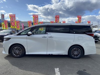 TOYOTA ALPHARD - 3