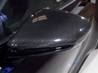 PORSCHE 911 - 8