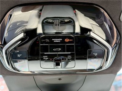 2025 Maserati GRANCABRIO — миниатюра 19
