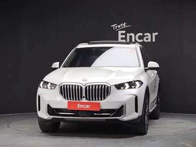 2024 BMW X5 photo 2
