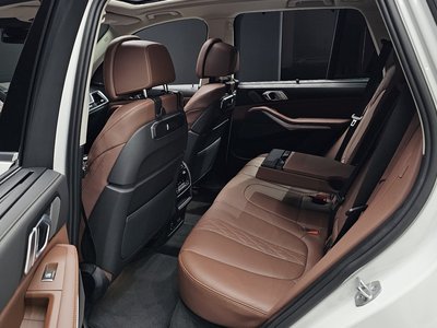 2024 BMW X5 thumbnail 18