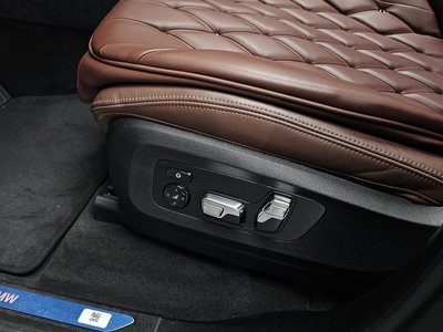 2024 BMW X5 thumbnail 33