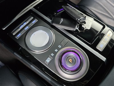 GENESIS G80 (RG3) - 9