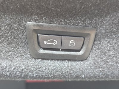 صورة مصغرة 23 لـ 2024 BMW 3 SERIES