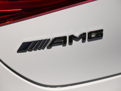 2025 Mercedes-BENZ EQE AMG 照片 9