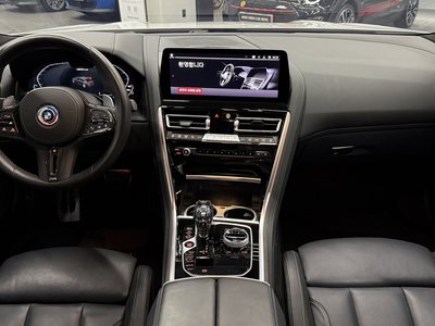 BMW 8 SERIES - 4