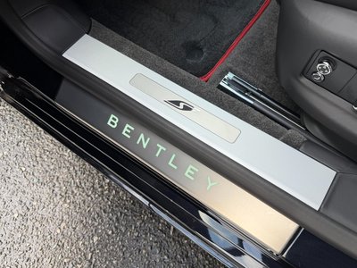 2024 Bentley FLYING SPUR 缩略图 25