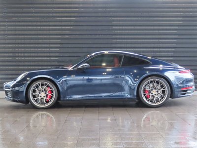 PORSCHE 911 - 4