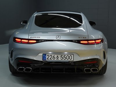 2025 Mercedes-BENZ GT AMG — фото 6