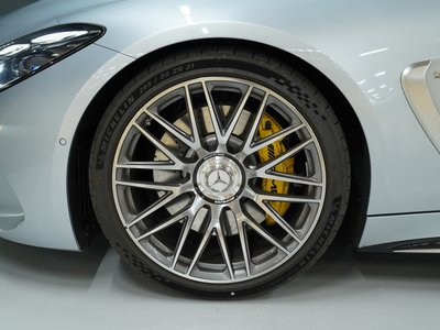 2025 Mercedes-BENZ GT AMG thumbnail 13