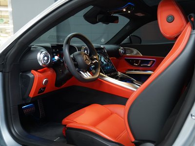2025 Mercedes-BENZ GT AMG thumbnail 14