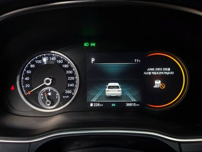 GENESIS GV80 - 8
