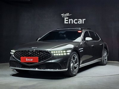 صورة 1 لـ 2023 Genesis G90 (RS4)