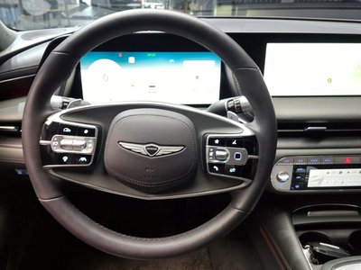 2023 Genesis G90 (RS4) — миниатюра 13