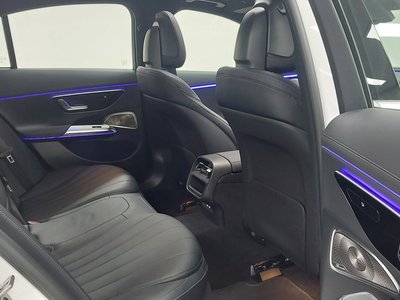 MERCEDES-BENZ E-CLASS - 10