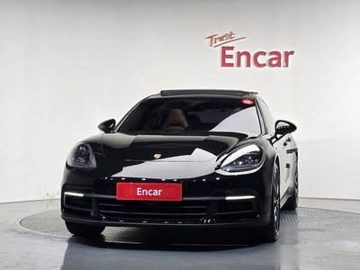 PORSCHE PANAMERA - 2