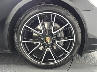 PORSCHE PANAMERA - 8