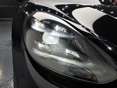 PORSCHE PANAMERA - 9