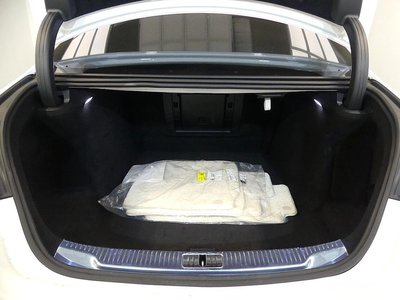 MERCEDES-BENZ S-CLASS - 8