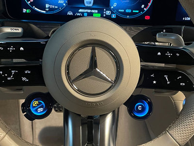 صورة 7 لـ 2022 Mercedes-BENZ GT AMG