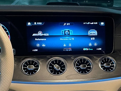 صورة 5 لـ 2022 Mercedes-BENZ GT AMG