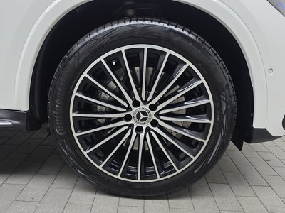 MERCEDES-BENZ GLC - 8
