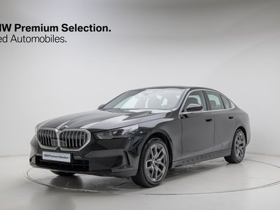 BMW 5 SERIES - 1