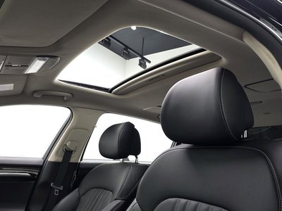 2021 Genesis G90 — миниатюра 24